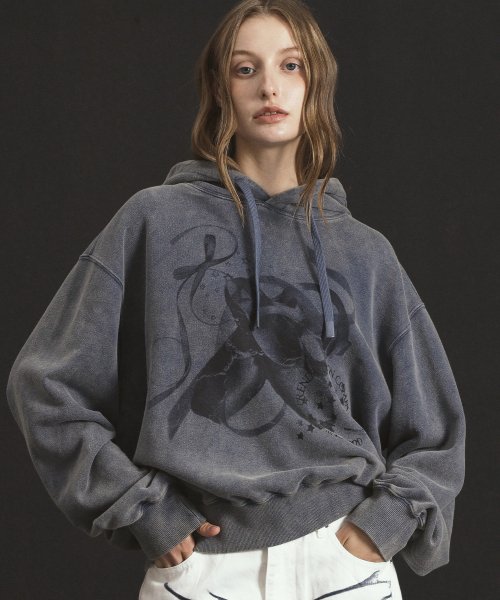 BALLET RIBBON ACID WASH HOODIE DEEP BLUE - 감도 깊은 취향
