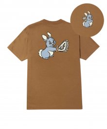 BAD HARE DAY S/S TEE [CAMEL]