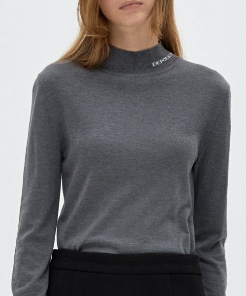 depound heavy turtle neck knit-