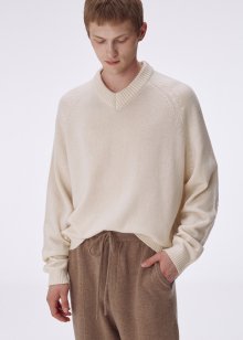 Pure saxon wool vneck pullover_Ivory