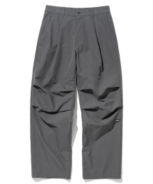one tuck parachute pants grey