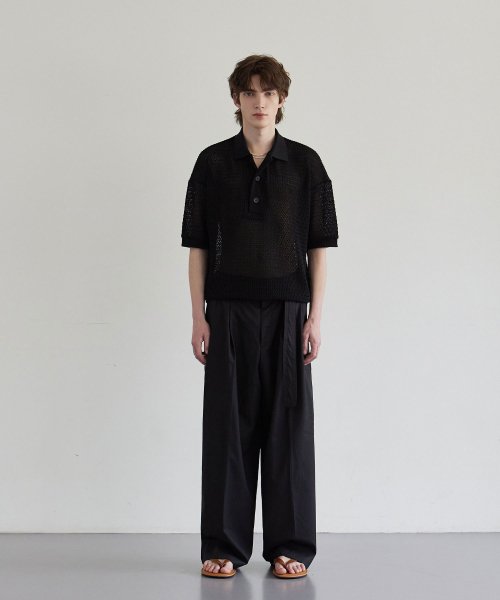 Широкие брюки с ремнем и защипами (Black)