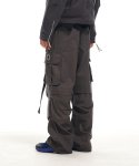 애드오프(ADDOFF) EYELET POCKET CARGO WIDE PANTS CHARCOAL