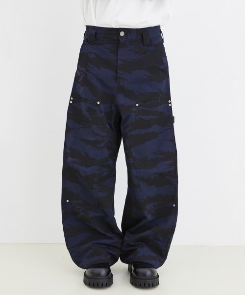 Dark blue camo on sale pants