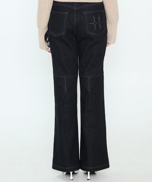 CH TUCK BOOTSCUT PANTS(BLACK)