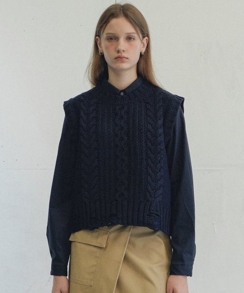 MUSINSA | VLETI Wool Cable Damage Knit Vest (Navy)