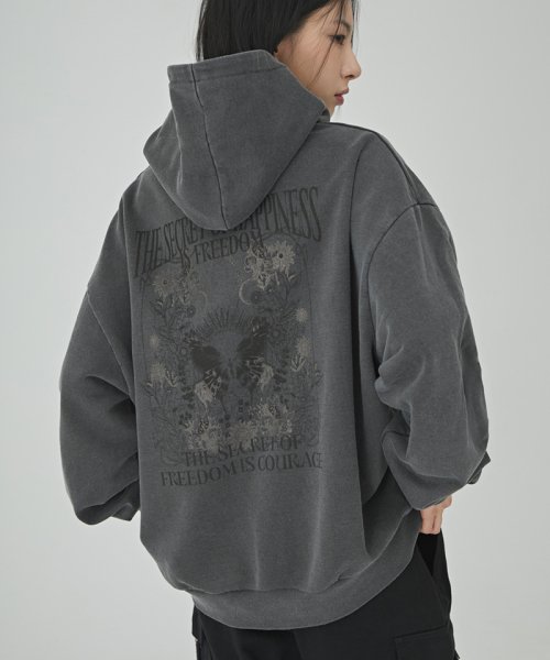 Black store gray hoodie