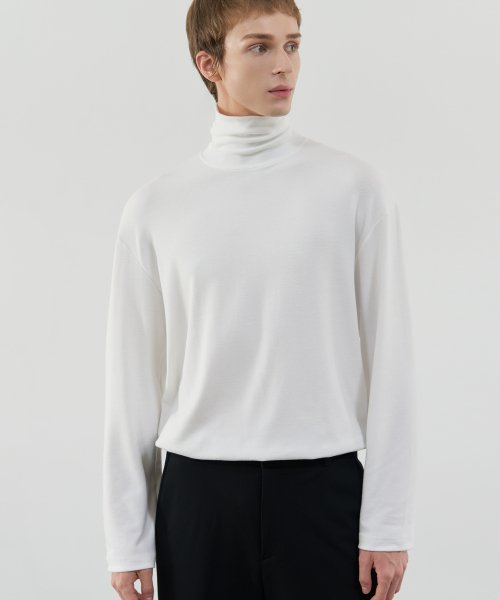 Loose turtleneck clearance shirt