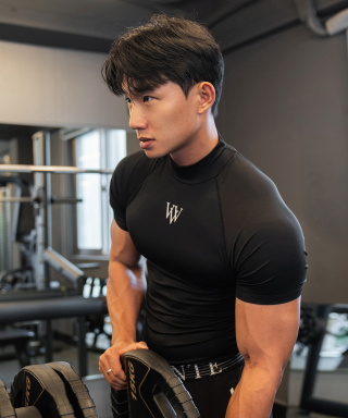 볼란테(VOLANTE) Voltex Triple V Half neck Compression [Black] 상품 이미지