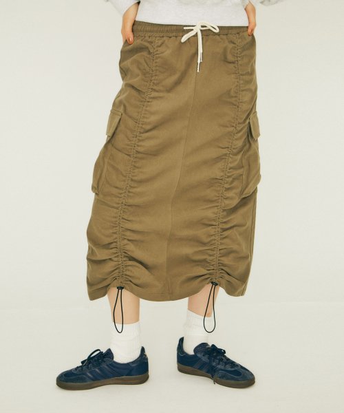 MUSINSA | CONICHIWA BONJOUR Wide cargo skirt (khaki)