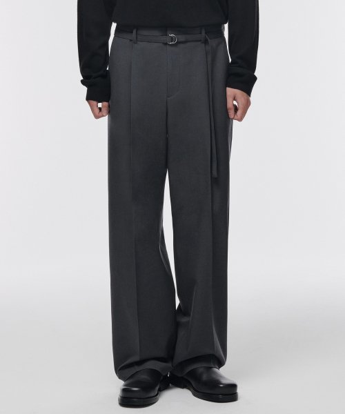 NARROW BELT ONE TUCK WIDE SLACKS [GREY]