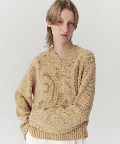 V neck deals knit jumper