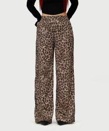 LEOPARD SILKY WIDE PANTS