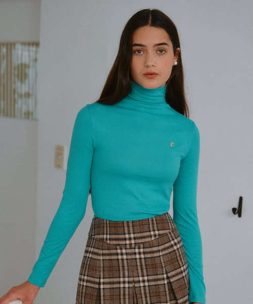 SLIM TURTLE NECK T-SHIRT MINT