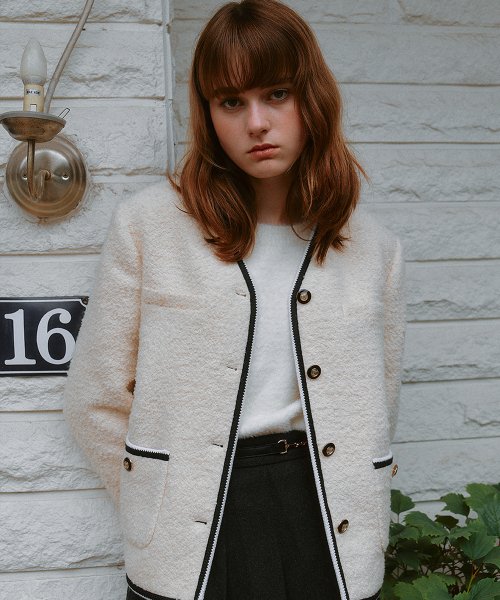 ☆韓国の人気☆【ROLAROLA】☆V NECK GOLD BUTTON JACKE.T☆ 로라로라(ROLAROLA) V NECK GOLD BUTTON JACKET IVORY - 사이즈