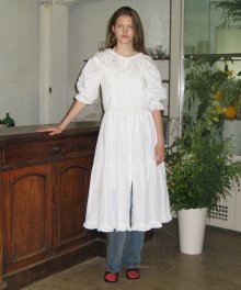 BREEZE DRESS (WHITE)