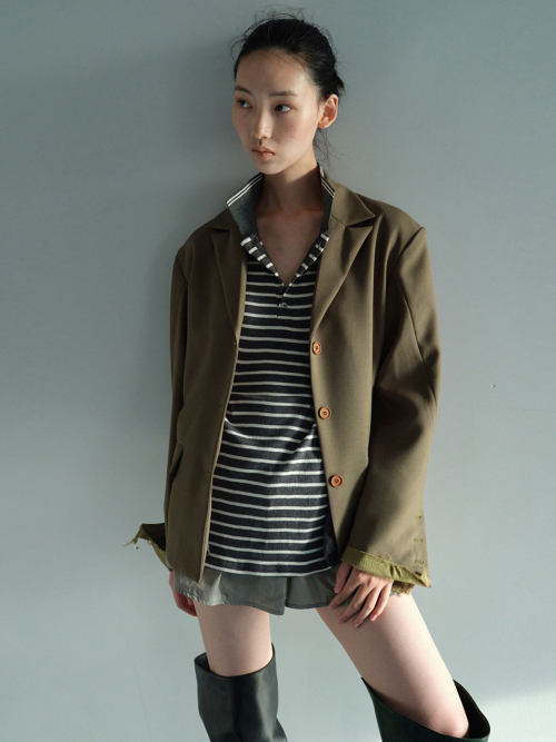 OUT POCKET куртка / KHAKI