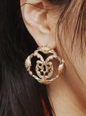 파피(POPPI) Antique Decoration earrings