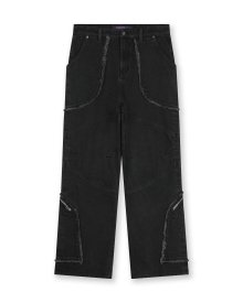 CUT OUT CURVED POCKET JEANS BLACK