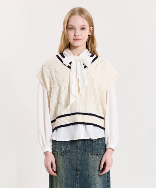 PREPPY VEST_IVORY