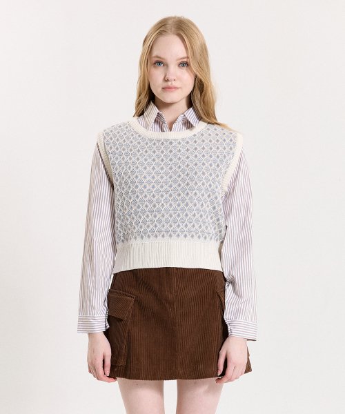 COZY DIAMOND VEST_IVORY