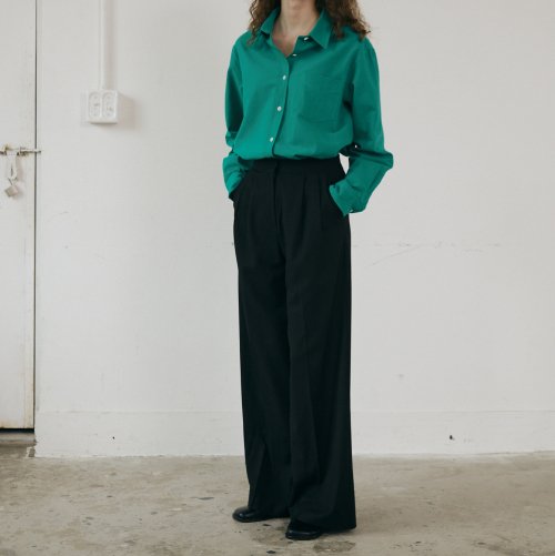 TRW slacks (Black)