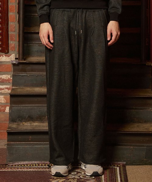 TWO TUCK WIDE SWEAT PANTS [2 COLOR]