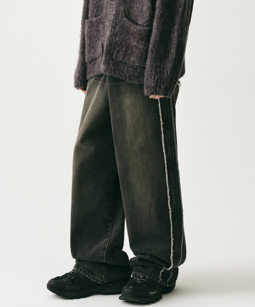 ☆送料・関税込☆AVANDRESS★Side Tessle Denim Pants★ ☆送料・関税込☆AVANDRESS☆Side Tessle Denim Pants