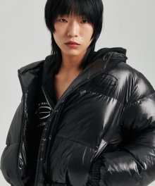 C GLOSSY PUFFER JACKET_STRONG BLACK
