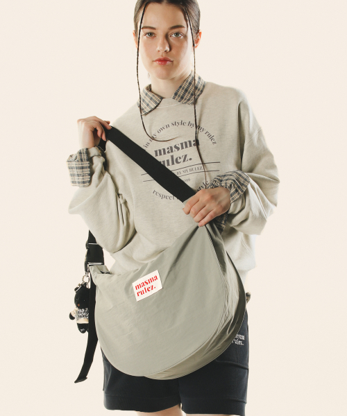 【masmarulez】Halfmoon cross bag Halfmoon cross bag_khaki beige : Masmarulez [마스마룰즈]