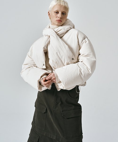 Cropped winter jacket with hood sale