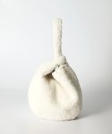 옐로우스톤(YELLOWSTONE) Wool dumpling wrist bag - Ivory