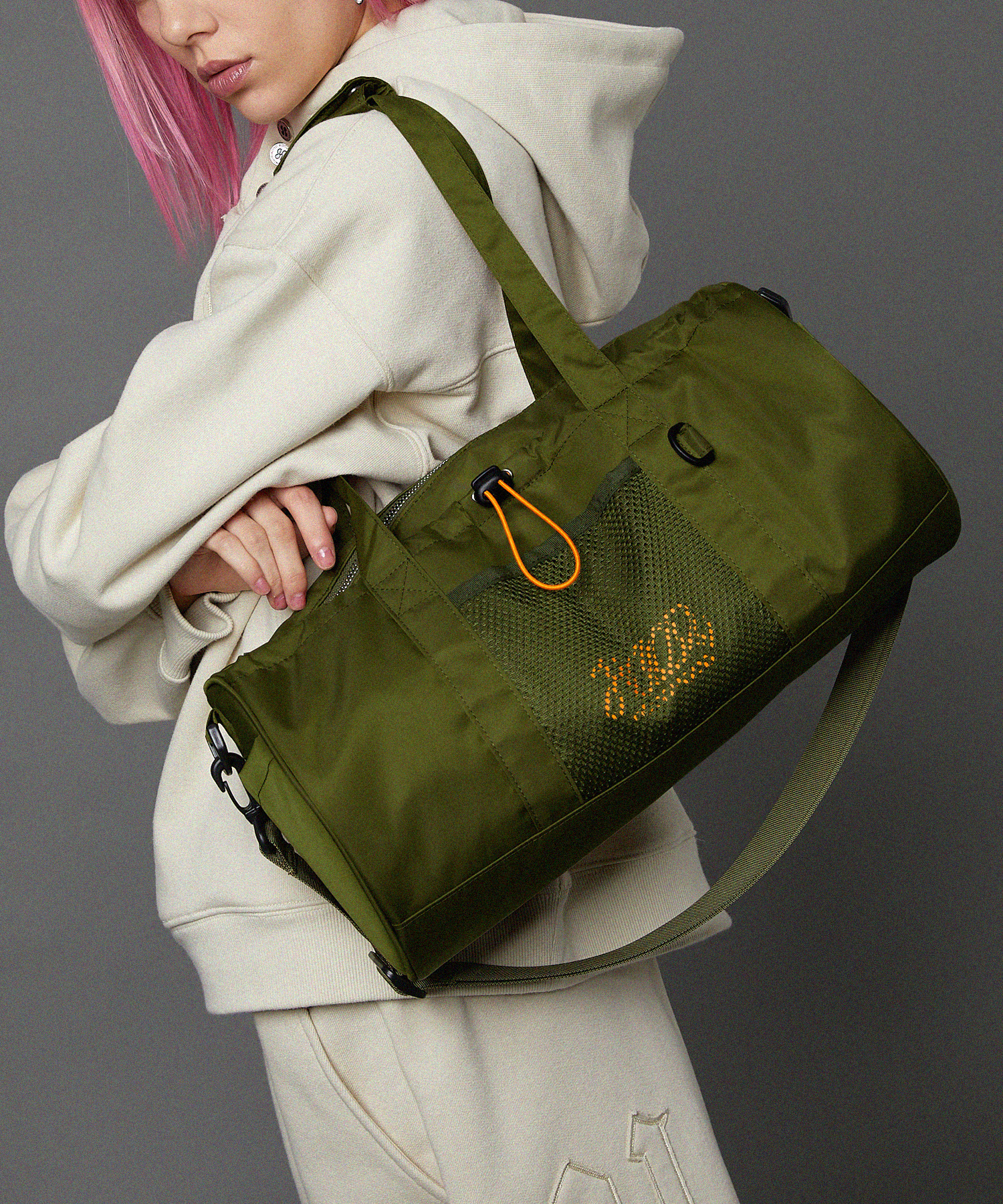 Signature logo sporty duffel bag KHAKI