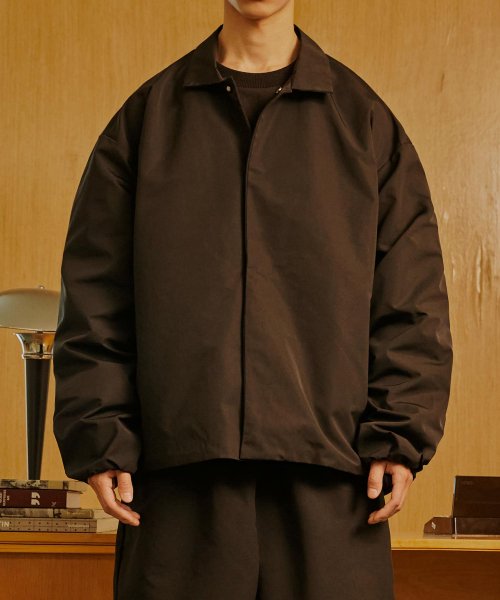 URBAN COACH JACKET (BLACK)