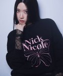 닉앤니콜(NICK&NICOLE) BUTTERFLY SIGNATURE SWEATSHIRT_BLACK PINK
