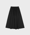 a line flared skirt / black