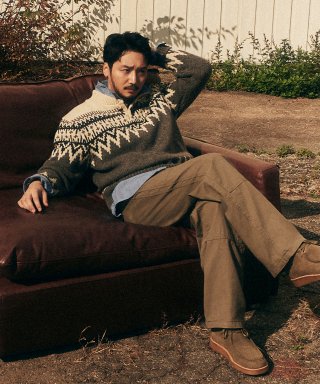 배우 변요한처럼 겨울에도 스타일리시하게