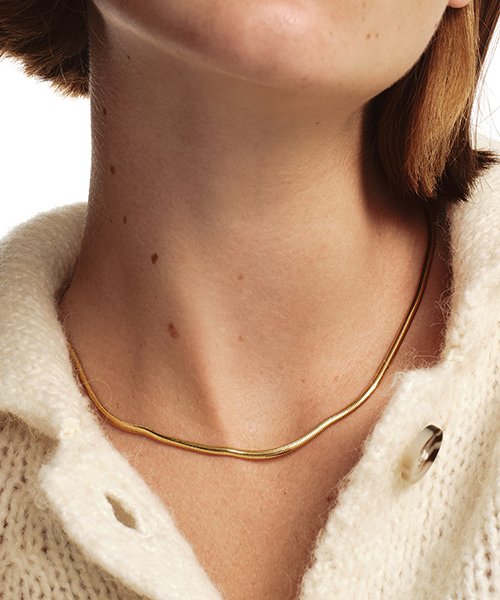 Golden Chain Necklace 2