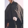 Quilted Blanket Cape_G4UAW23601BKX