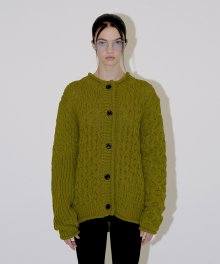 CABLE OVER CARDIGAN (olive)