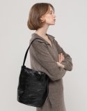 제이마크뉴욕(JMARKNEWYORK) BELLA leather shoulder bag - Black