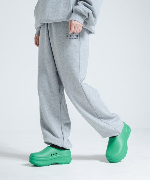 Basic sweatpants online