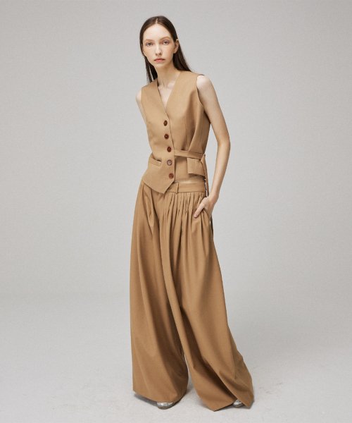 Signature unbalance pin tuck flare slacks
