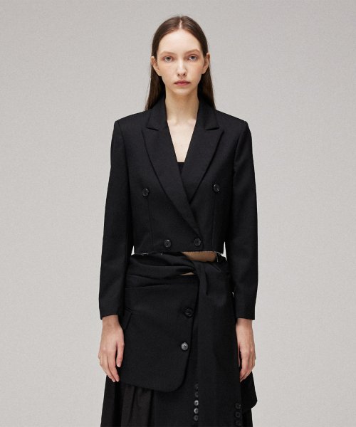 Double cropped blazer
