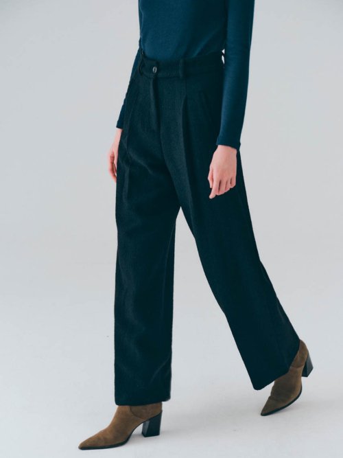 Wool boucle pants (Black)