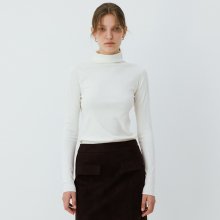 ribbed half turtle-neck (ivory)