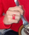 메리모티브(MERRYMOTIVE) Gem with knitted ring (Red)