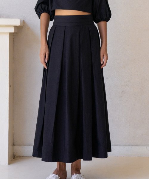 MUSINSA | L'EAU ET Isla Black Pleated Maxi Skirt