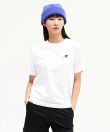 NBNEE21013 / UNI 에센셜 스몰로고 반팔티 STANDARD FIT (WHITE)