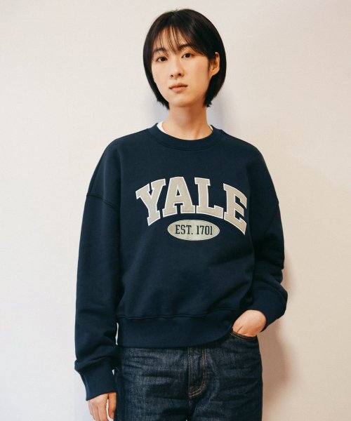 Yale on sale women's sweatshirt